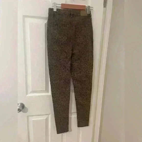 American Eagle NEW leopard  cheetah curvy super hi-rise jegging size 0 women’s - Picture 5 of 8